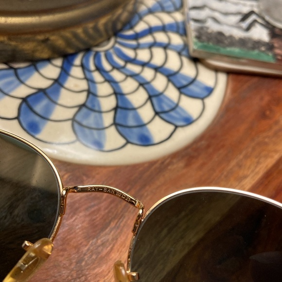 Ray-Ban Gold and Black Round Sunglasses - Picture 7 of 7